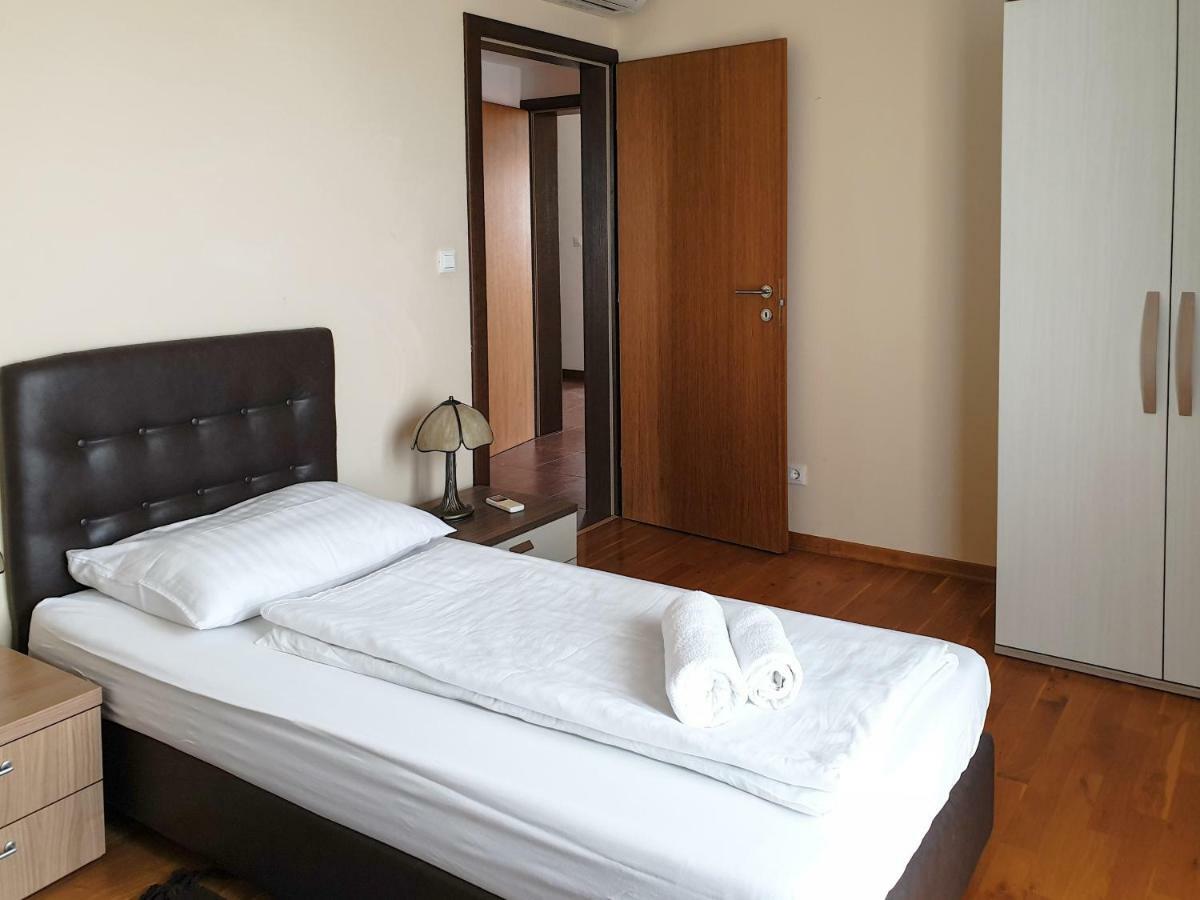 Apartment Oliva Yourcroatiaholiday Premantura Exterior foto